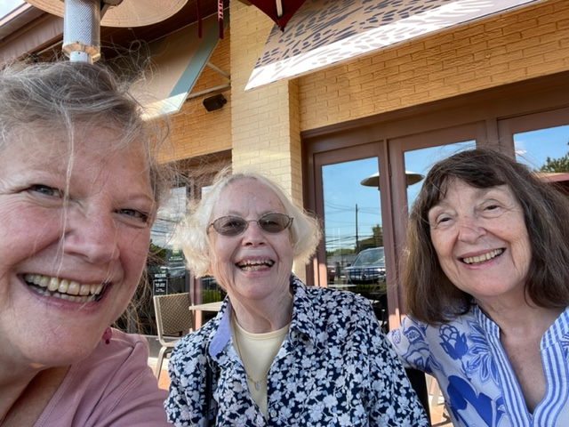 Melody James, Barbara Szepesi & Sylvia Corrigan